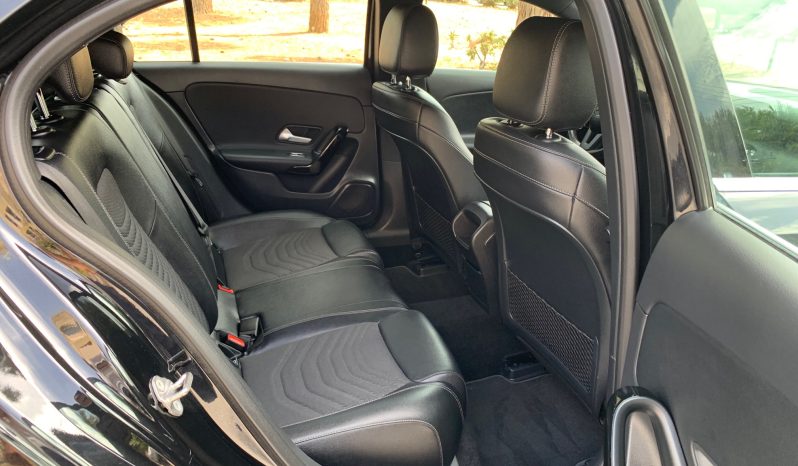 Mercedes-Benz A 180 2019  A 180 1.3 BUSINESS 6-MT NAVI CAMERA ECO S/S EURO-6 ΕΛΛΗΝΙΚΟ γεμάτο