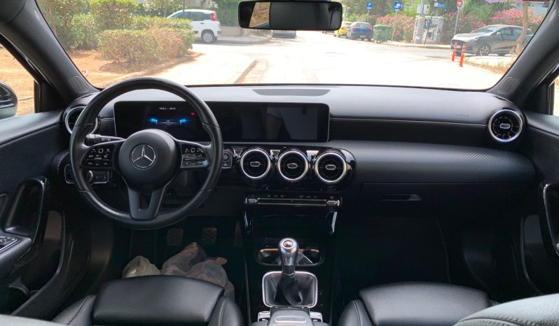 Mercedes-Benz A 180 2019  A 180 1.3 BUSINESS 6-MT NAVI CAMERA ECO S/S EURO-6 ΕΛΛΗΝΙΚΟ γεμάτο