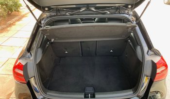 Mercedes-Benz A 180 2019  A 180 1.3 BUSINESS 6-MT NAVI CAMERA ECO S/S EURO-6 ΕΛΛΗΝΙΚΟ γεμάτο