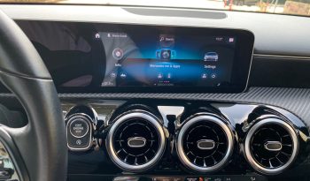 Mercedes-Benz A 180 2019  A 180 1.3 BUSINESS 6-MT NAVI CAMERA ECO S/S EURO-6 ΕΛΛΗΝΙΚΟ γεμάτο