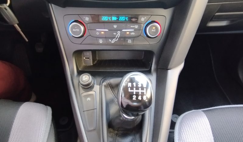 Ford Focus 2017  TDCI 1.5 BUSINESS 6-MT ECO S/S NAVI EURO-6 ΕΛΛΗΝΙΚΟ γεμάτο
