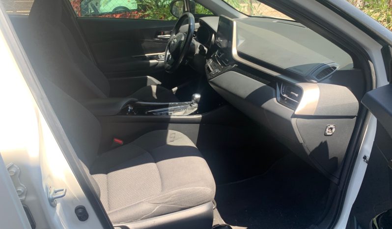 Toyota C-HR 2019  HSD C-LUB 1.8 BI-TONE AUTO HYBRID CAMERA ECO S/S EURO-6 ΕΛΛΗΝΙΚΟ γεμάτο