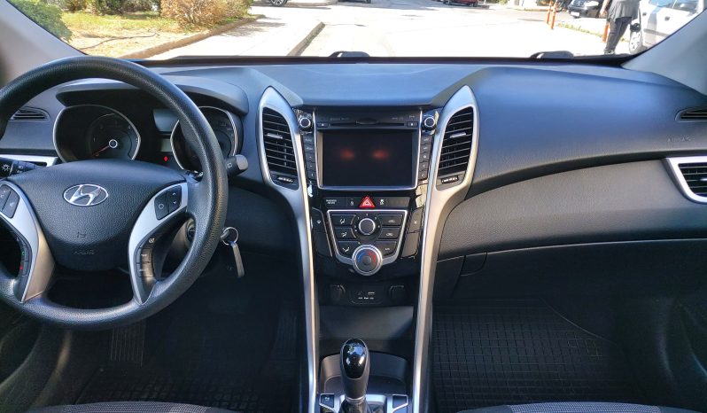 Hyundai i 30 2017  S/W CRDI 1.6 BLUE COMFORT AUTO 16V NAVI CAMERA ECO S/S EURO-6 γεμάτο