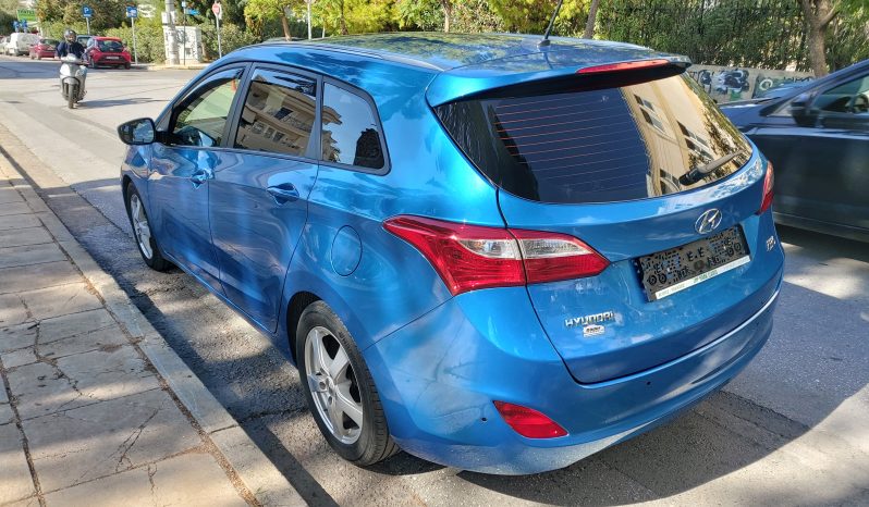 Hyundai i 30 2017  S/W CRDI 1.6 BLUE COMFORT AUTO 16V NAVI CAMERA ECO S/S EURO-6 γεμάτο