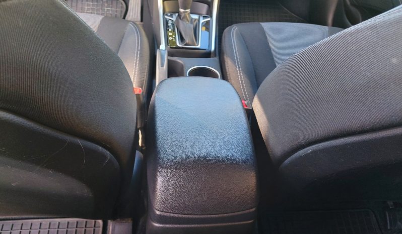 Hyundai i 30 2017  S/W CRDI 1.6 BLUE COMFORT AUTO 16V NAVI CAMERA ECO S/S EURO-6 γεμάτο