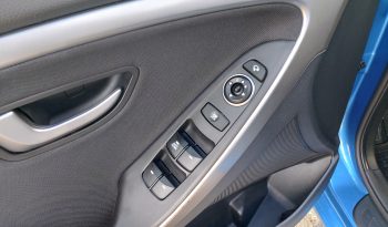 Hyundai i 30 2017  S/W CRDI 1.6 BLUE COMFORT AUTO 16V NAVI CAMERA ECO S/S EURO-6 γεμάτο