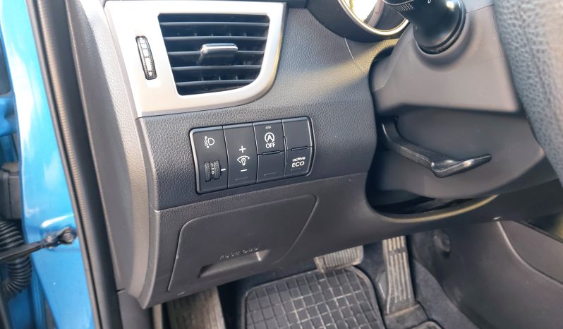 Hyundai i 30 2017  S/W CRDI 1.6 BLUE COMFORT AUTO 16V NAVI CAMERA ECO S/S EURO-6 γεμάτο