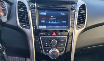 Hyundai i 30 2017  S/W CRDI 1.6 BLUE COMFORT AUTO 16V NAVI CAMERA ECO S/S EURO-6 γεμάτο