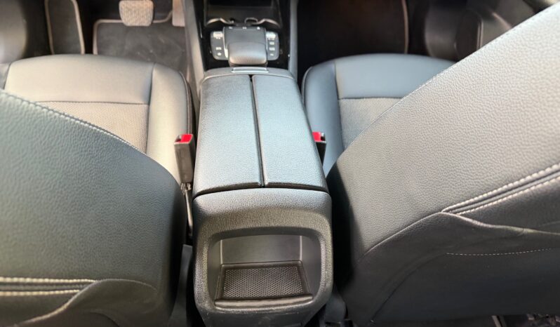 Mercedes-Benz GLB 180 2021  AUTO 1.3 F1 NAVI CAMERA ECO S/S EURO-6 ΕΛΛΗΝΙΚΟ γεμάτο