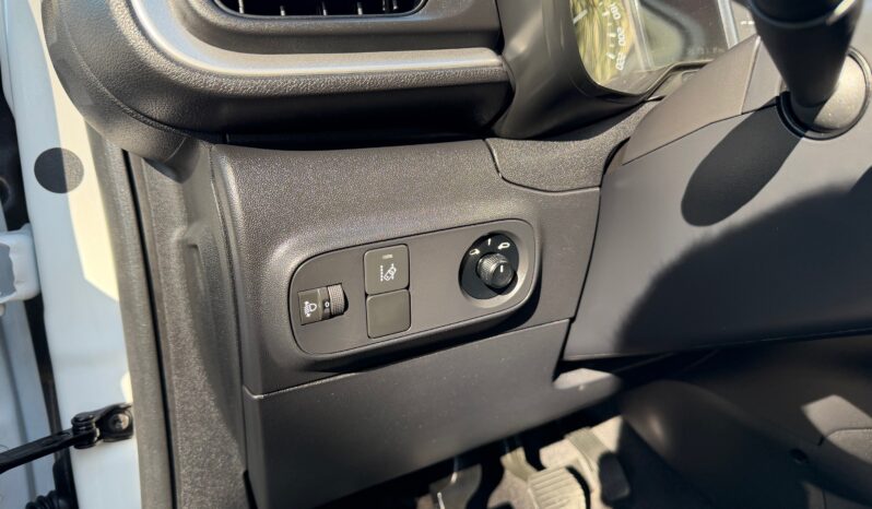 Citroen C3 2021  BLUE-HDI 1.5 CORPORATE 6-MT ECO S/S 5D EURO-6 ΕΛΛΗΝΙΚΟ γεμάτο