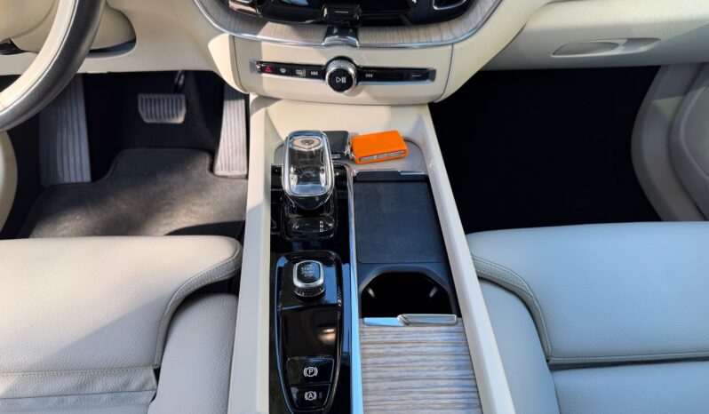 Volvo XC 60 2022  T6 2.0 INSCRIPTION PHEV PLUG-IN HYBRID AUTO S/R CAMERA ΝNAVI ΕΛΛΗΝΙΚΟ γεμάτο