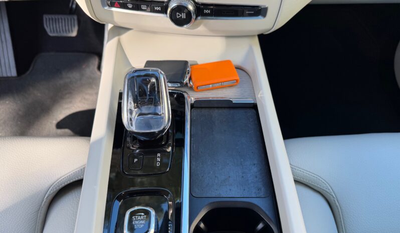 Volvo XC 60 2022  T6 2.0 INSCRIPTION PHEV PLUG-IN HYBRID AUTO S/R CAMERA ΝNAVI ΕΛΛΗΝΙΚΟ γεμάτο