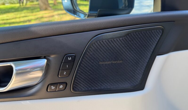 Volvo XC 60 2022  T6 2.0 INSCRIPTION PHEV PLUG-IN HYBRID AUTO S/R CAMERA ΝNAVI ΕΛΛΗΝΙΚΟ γεμάτο