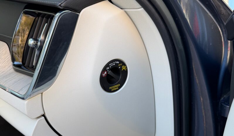 Volvo XC 60 2022  T6 2.0 INSCRIPTION PHEV PLUG-IN HYBRID AUTO S/R CAMERA ΝNAVI ΕΛΛΗΝΙΚΟ γεμάτο