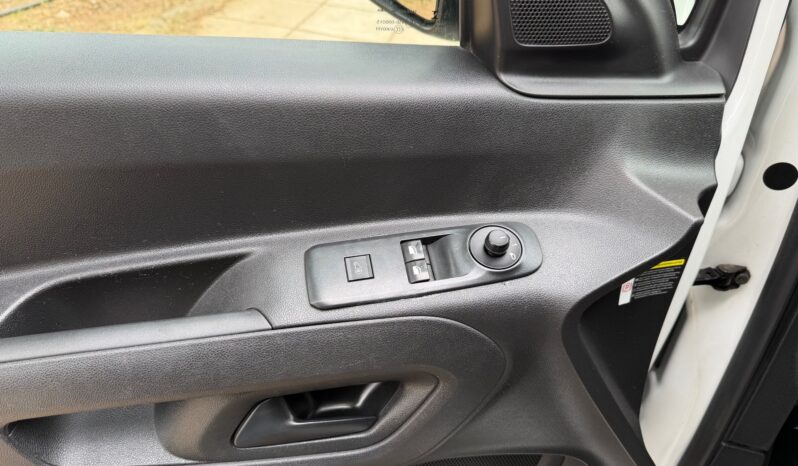 Opel Combo 2021  VAN 1.5 BUSINESS L1 3-SEATS ECO S/S EURO-6 ΕΛΛΗΝΙΚΟ γεμάτο