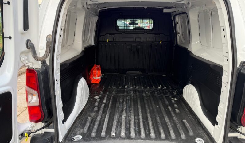 Citroen Berlingo 2019  VAN BLUE-HDI 1.6 PRO XL LONG FEEL ECO S/S 1000KG EURO-6 ΕΛΛΗΝΙΚΟ γεμάτο