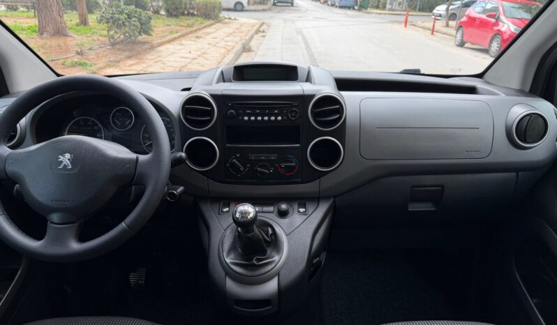 Peugeot Partner Tepee 2017  TEPEE HDI 1.6 ACTIVE PLUS 7-SEATS EURO-6 ΕΛΛΗΝΙΚΟ γεμάτο