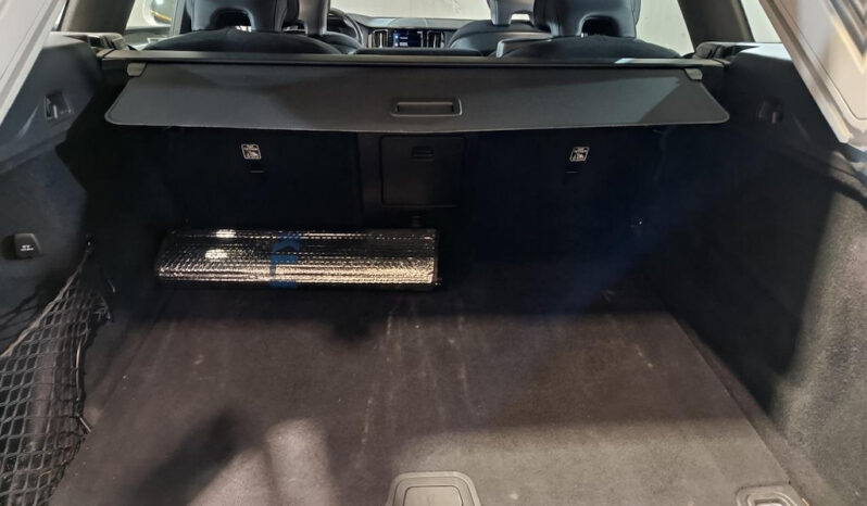 Volvo XC 60 2021  B4 2.0 MHEV 4X4 AWD HYBRID AUTO NAVI CAMERA S/R MOMENTUM ECO S/S EURO-6 ΕΛΛΗΝΙΚΟ γεμάτο