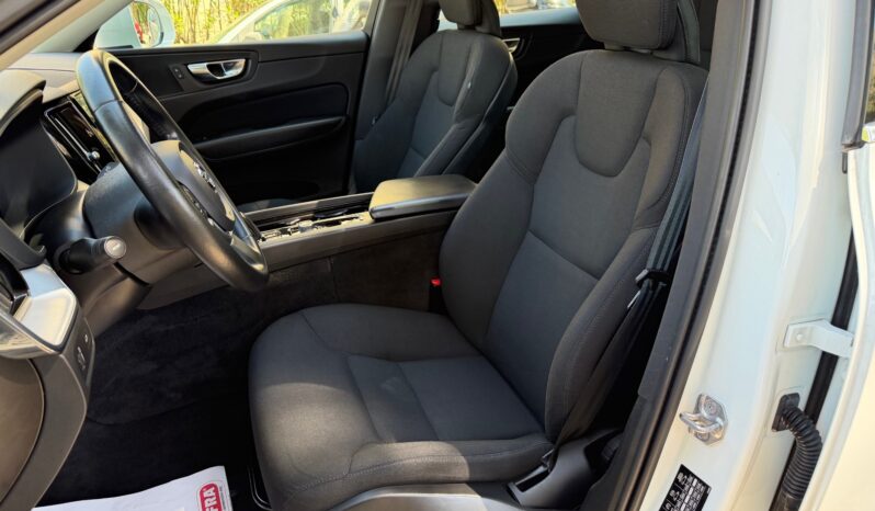 Volvo XC 60 2021  B4 2.0 MHEV HYBRID AUTO AWD INSCRIPTION NAVI CAMERA PANORAMA EURO-6 ΕΛΛΗΝΙΚΟ γεμάτο