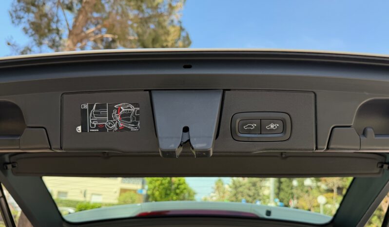 Volvo XC 60 2021  B4 2.0 MHEV HYBRID AUTO AWD INSCRIPTION NAVI CAMERA PANORAMA EURO-6 ΕΛΛΗΝΙΚΟ γεμάτο