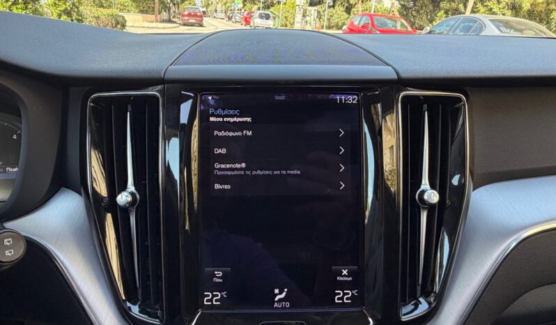 Volvo XC 60 2021  B4 2.0 MHEV HYBRID AUTO AWD INSCRIPTION NAVI CAMERA PANORAMA EURO-6 ΕΛΛΗΝΙΚΟ γεμάτο