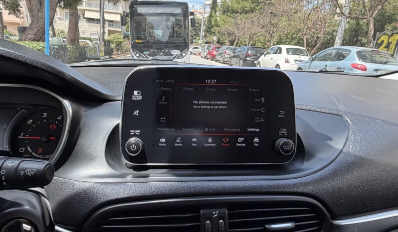 Fiat Tipo 2017  S/W 1.6 BUSINESS MJET-2 AUTO CITY NAVI CAMERA ECO S/S EURO-6 γεμάτο