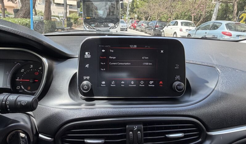 Fiat Tipo 2017  S/W 1.6 BUSINESS MJET-2 AUTO CITY NAVI CAMERA ECO S/S EURO-6 γεμάτο