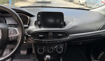 Fiat Tipo 2017  S/W 1.6 BUSINESS MJET-2 AUTO CITY NAVI CAMERA ECO S/S EURO-6 γεμάτο