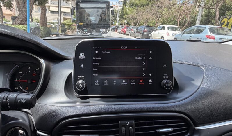 Fiat Tipo 2017  S/W 1.6 BUSINESS MJET-2 AUTO CITY NAVI CAMERA ECO S/S EURO-6 γεμάτο
