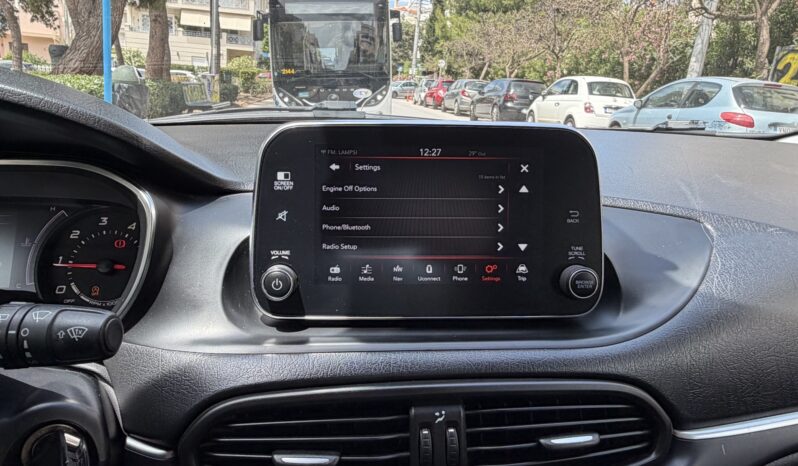Fiat Tipo 2017  S/W 1.6 BUSINESS MJET-2 AUTO CITY NAVI CAMERA ECO S/S EURO-6 γεμάτο