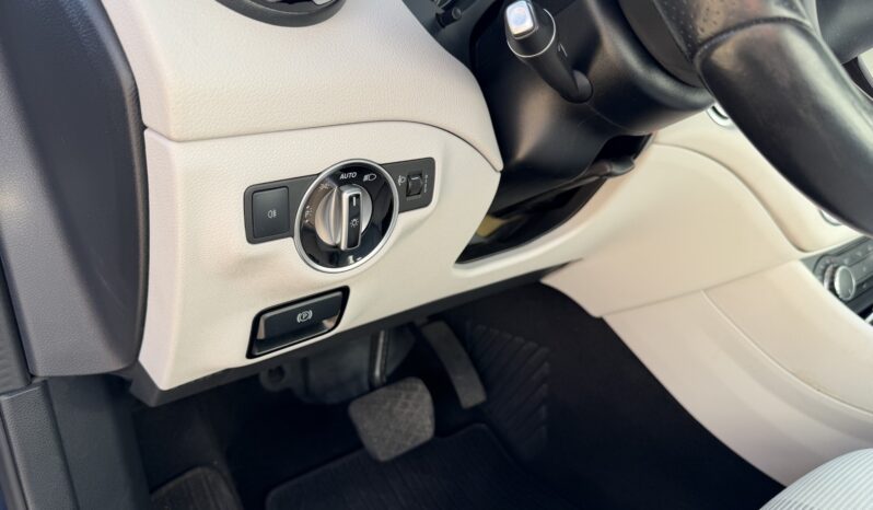 Mercedes-Benz GLA 180 2017  DCI 1.5 URBAN AUTO F-1 CAMERA ECO S/S EURO-6 ΕΛΛΗΝΙΚΟ γεμάτο