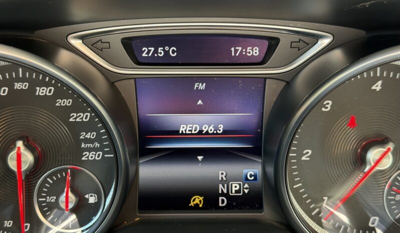 Mercedes-Benz GLA 180 2017  DCI 1.5 URBAN AUTO F-1 CAMERA ECO S/S EURO-6 ΕΛΛΗΝΙΚΟ γεμάτο