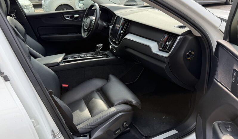 Volvo XC 60 2019  T5 MOMENTUM 2.0 AUTO AWD NAVI CAMERA ECO S/S EURO-6 ΕΛΛΗΝΙΚΟ γεμάτο