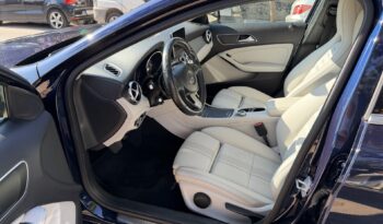 Mercedes-Benz GLA 180 2017  DCI 1.5 URBAN AUTO F-1 CAMERA ECO S/S EURO-6 ΕΛΛΗΝΙΚΟ γεμάτο