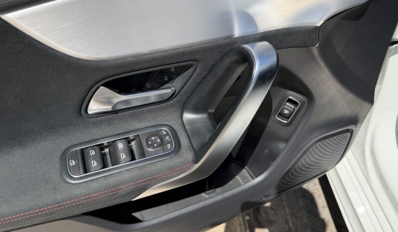 Mercedes-Benz CLA 200 2019  CLA 200 AUTO LOOK AMG F-1 NAVI CAMERA ECO S/S EURO-6 ΕΛΛΗΝΙΚΟ γεμάτο