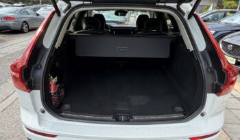 Volvo XC 60 2019  T5 MOMENTUM 2.0 AUTO AWD NAVI CAMERA ECO S/S EURO-6 ΕΛΛΗΝΙΚΟ γεμάτο
