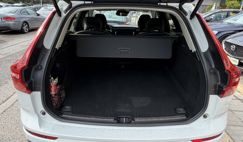 Volvo XC 60 2019  T5 MOMENTUM 2.0 AUTO AWD NAVI CAMERA ECO S/S EURO-6 ΕΛΛΗΝΙΚΟ γεμάτο