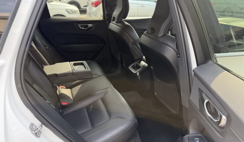 Volvo XC 60 2019  T5 MOMENTUM 2.0 AUTO AWD NAVI CAMERA ECO S/S EURO-6 ΕΛΛΗΝΙΚΟ γεμάτο