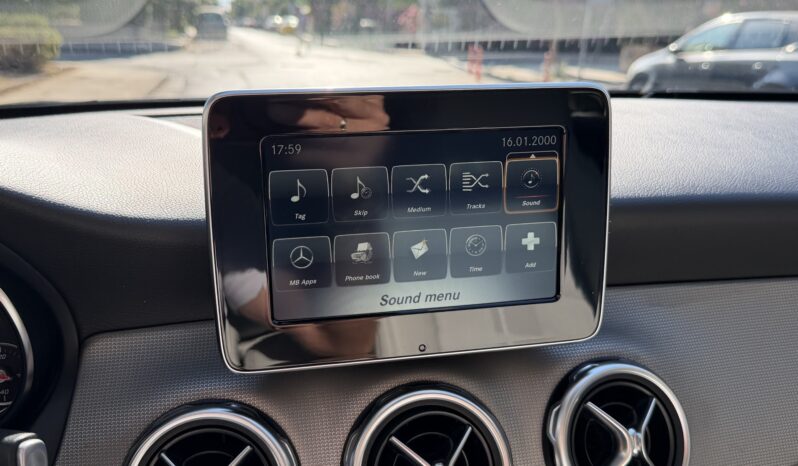 Mercedes-Benz GLA 180 2017  DCI 1.5 URBAN AUTO F-1 CAMERA ECO S/S EURO-6 ΕΛΛΗΝΙΚΟ γεμάτο