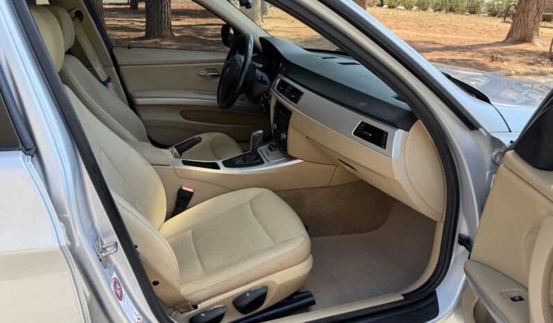 BMW 320 2011  320I SEDAN 2.0 AUTO ELEGANCE CLIMA ΕΛΛΗΝΙΚΟ γεμάτο