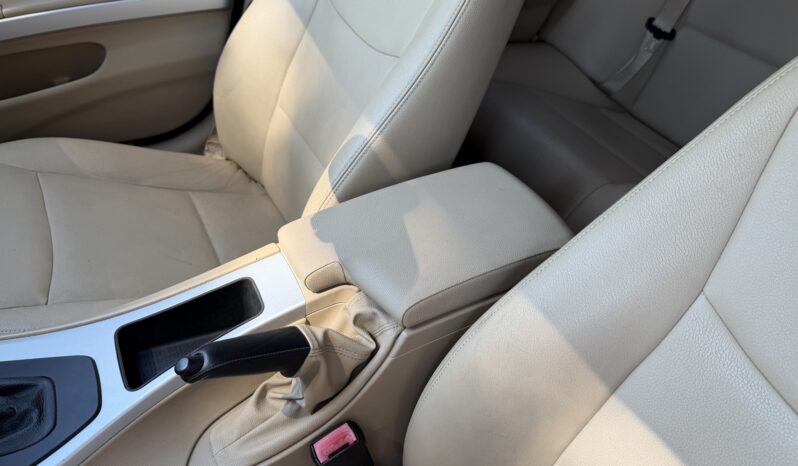 BMW 320 2011  320I SEDAN 2.0 AUTO ELEGANCE CLIMA ΕΛΛΗΝΙΚΟ γεμάτο