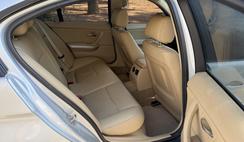 BMW 320 2011  320I SEDAN 2.0 AUTO ELEGANCE CLIMA ΕΛΛΗΝΙΚΟ γεμάτο