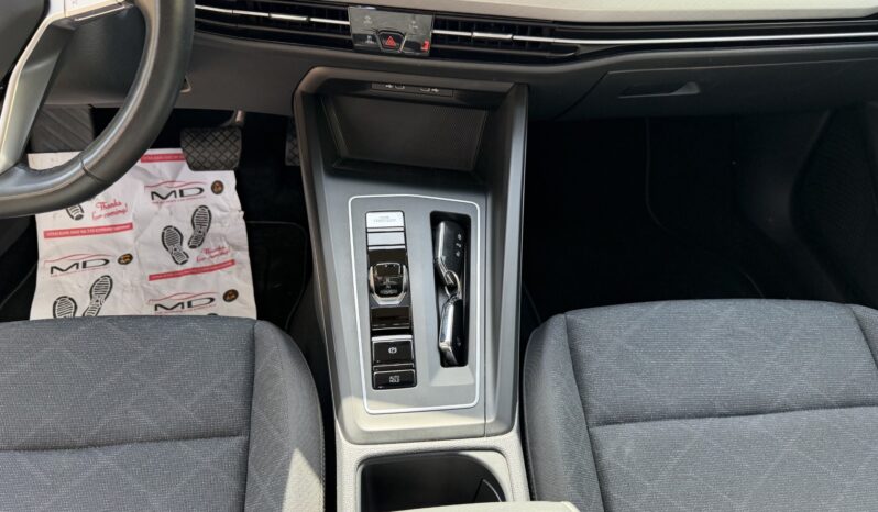 Volkswagen Golf 2023  MHEV E-TSI 1.0 DSG LIFE HYBRID AUTO F1 EURO-6 ΕΛΛΗΝΙΚΟ γεμάτο
