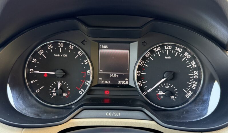 Skoda Octavia 2014  TDI 1.6 ELEGANCE 5D NAVI CAMERA ECO S/S ΕΛΛΗΝΙΚΟ γεμάτο