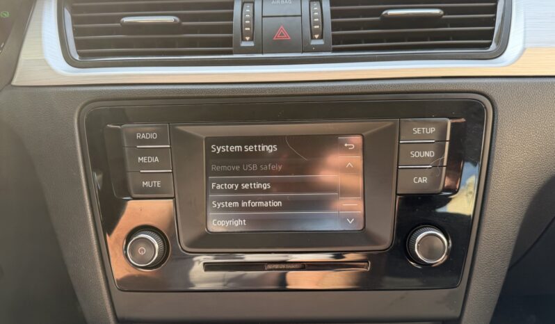 Skoda Rapit 2017  TSI 1.2 AMBIENTE AUTO 5D ECO S/S EURO-6 ΕΛΛΗΝΙΚΟ γεμάτο