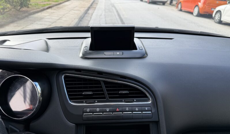 Peugeot 5008 2011  HDI 1.6 AUTO F1 PANORAMA ECO S/S γεμάτο