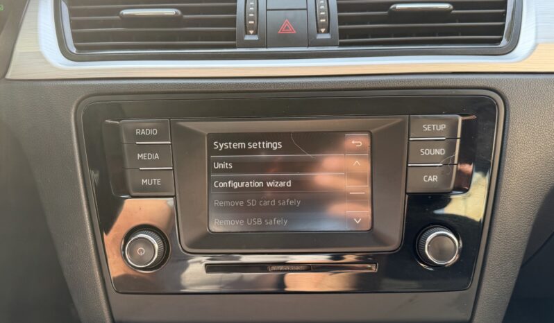 Skoda Rapit 2017  TSI 1.2 AMBIENTE AUTO 5D ECO S/S EURO-6 ΕΛΛΗΝΙΚΟ γεμάτο